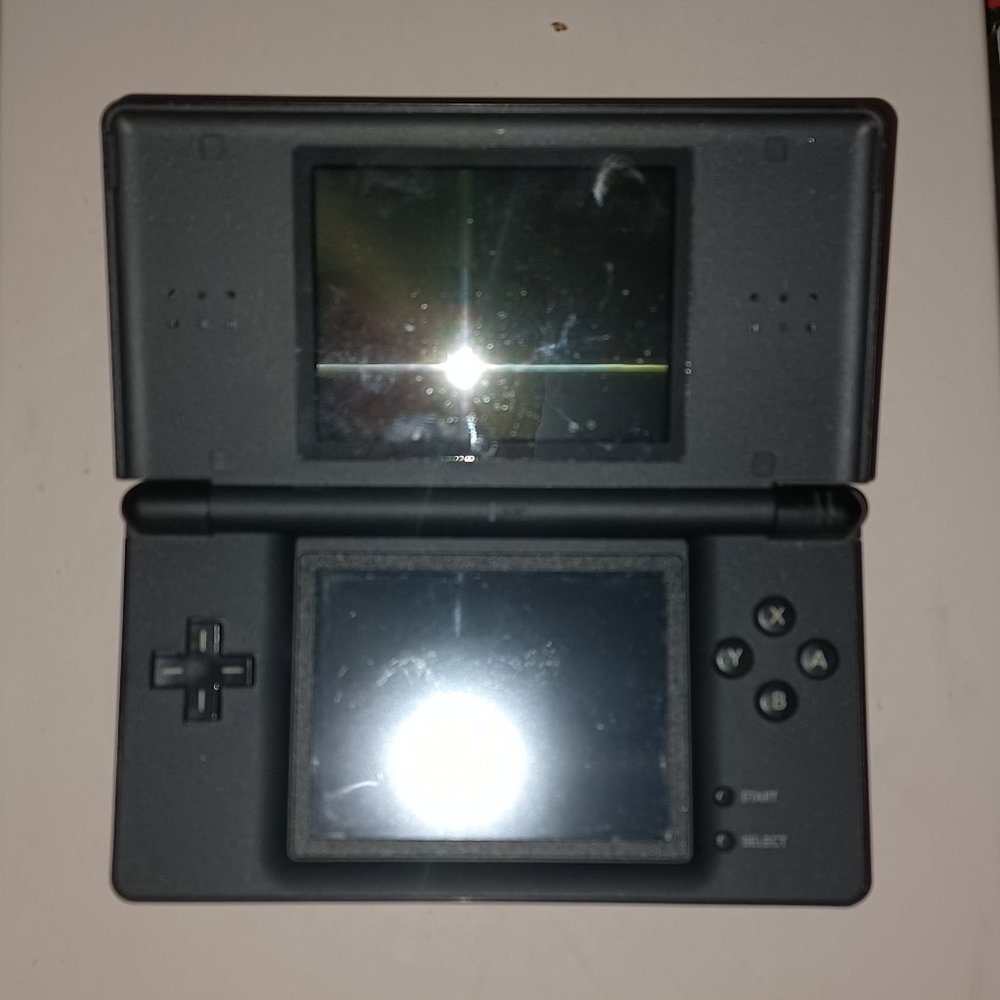 Vintage Nintendo DS Light with Age of Empires game